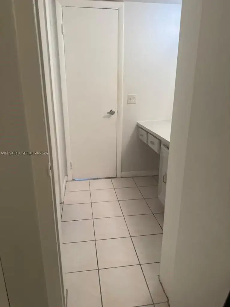 484 NW 165th St Rd # 311, Miami FL 33169 photo 5