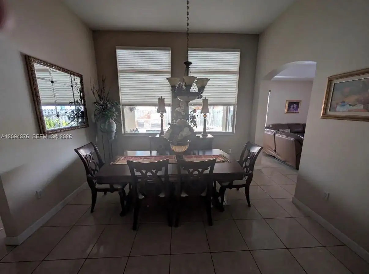 2924 SW 144th Pl, Miami FL 33175 photo 5