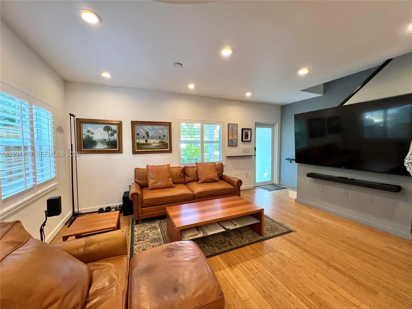 3158 Carter St, Miami FL 33133 photo 4