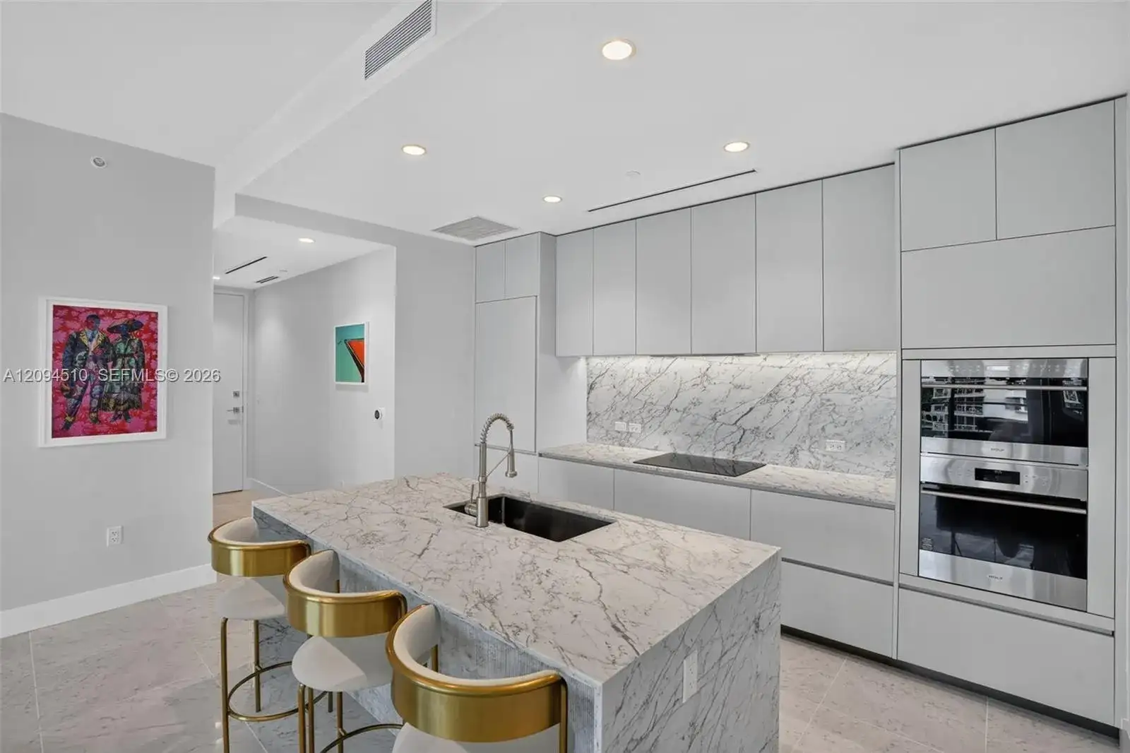 5775 Collins Ave # 705, Miami Beach FL 33140 photo 4