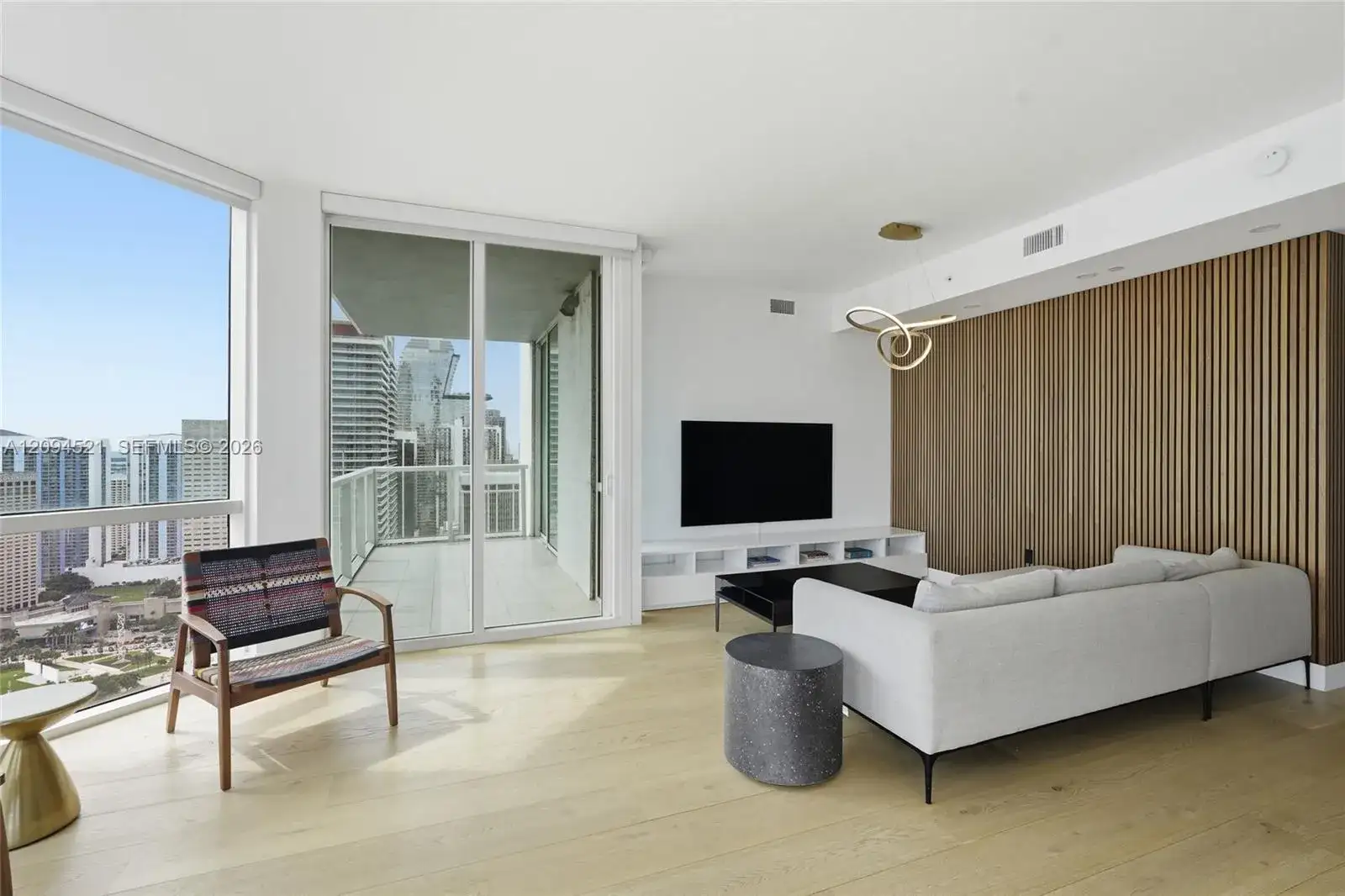 244 Biscayne Blvd # 4103, Miami FL 33132 photo 5