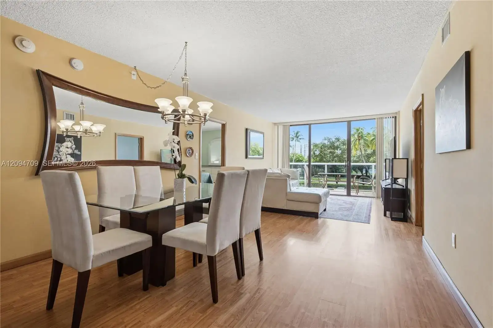 3675 N Country Club Dr # 204, Aventura FL 33180 photo 2