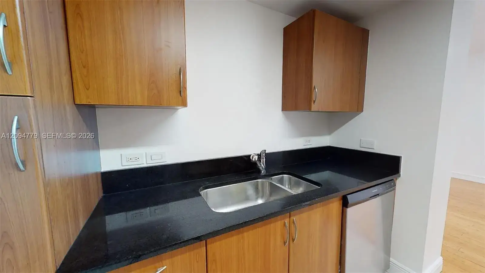 18800 NE 29th Ave # 922, Aventura FL 33180 photo 5