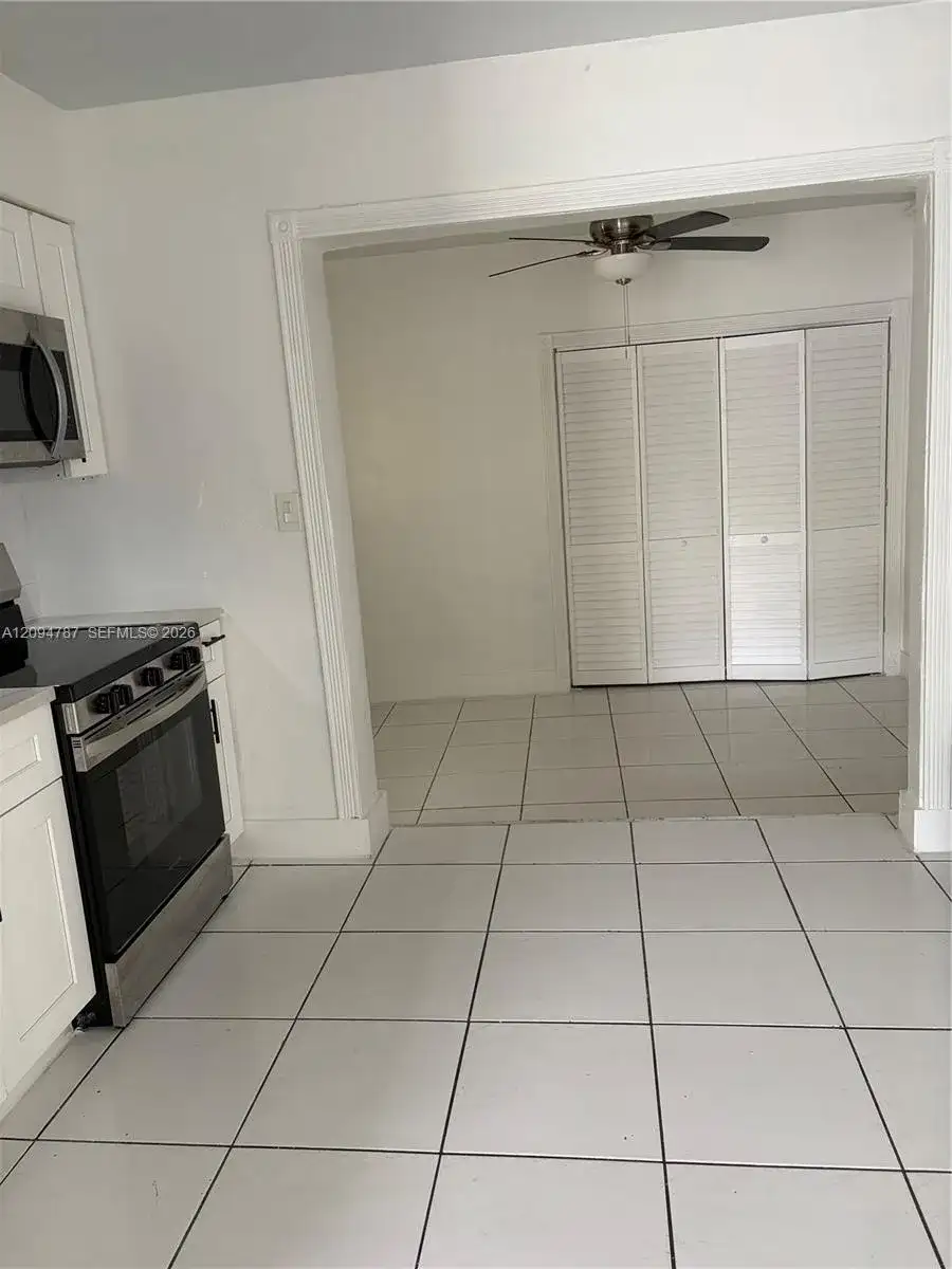 1172 NW 100th Ter # 1172, Miami FL 33150 photo 4