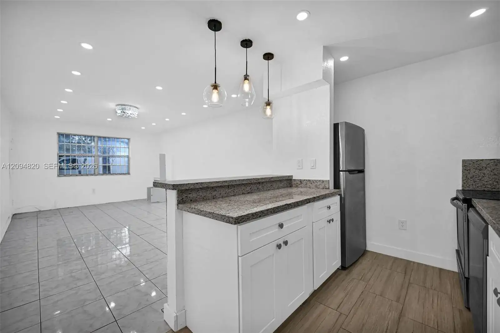 13101 Memorial Hwy # 104, North Miami FL 33161 photo 3