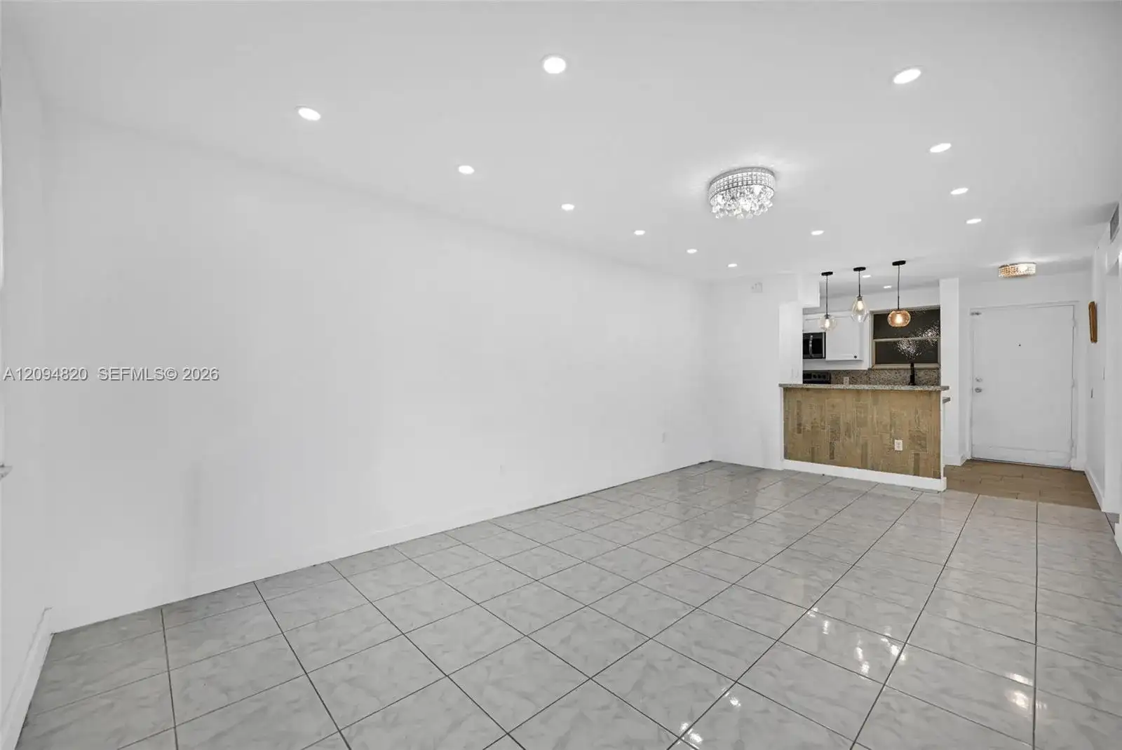 13101 Memorial Hwy # 104, North Miami FL 33161 photo 5