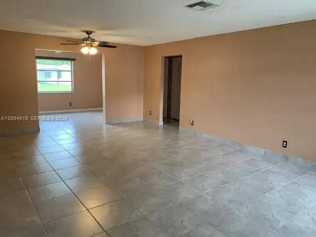 1024 NW 90th Way, Plantation FL 33322 photo 2