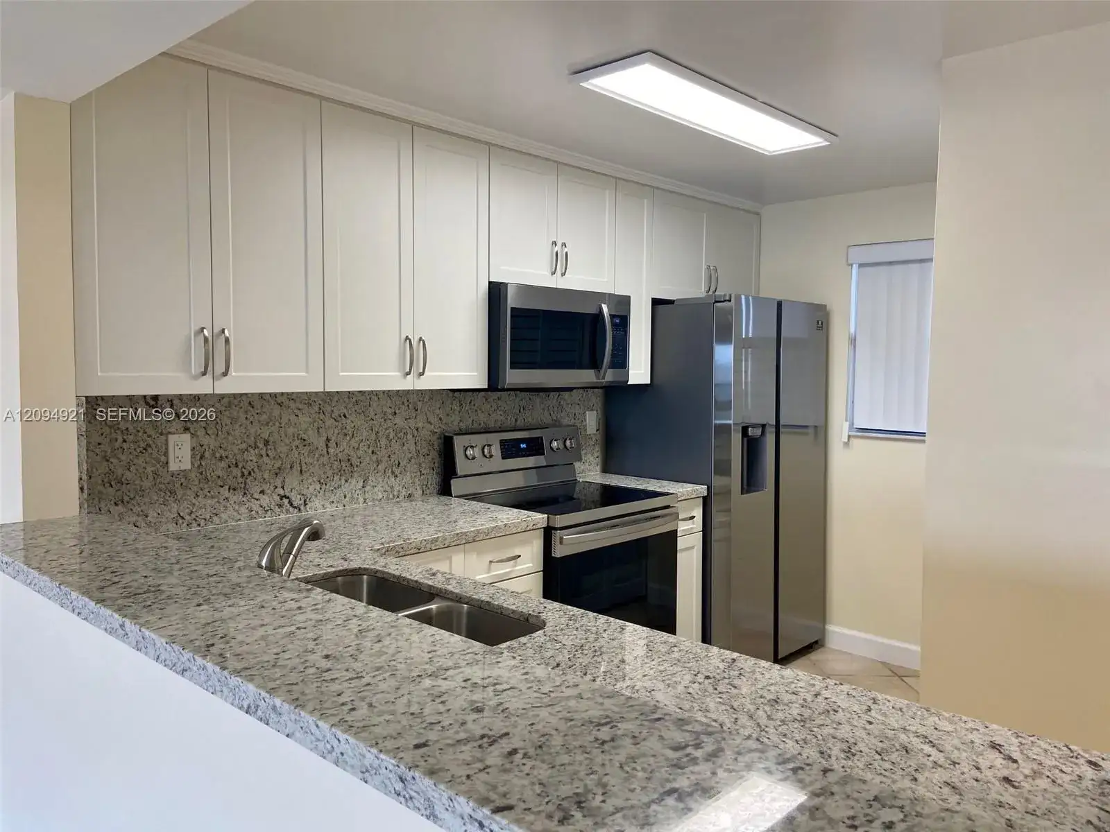 8881 Fontainebleau Blvd # 307, Miami FL 33172 photo 5