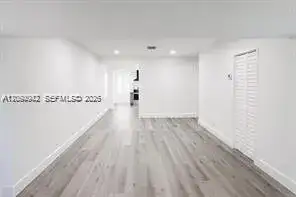 307 SW 15th St, Fort Lauderdale FL 33315 photo 4
