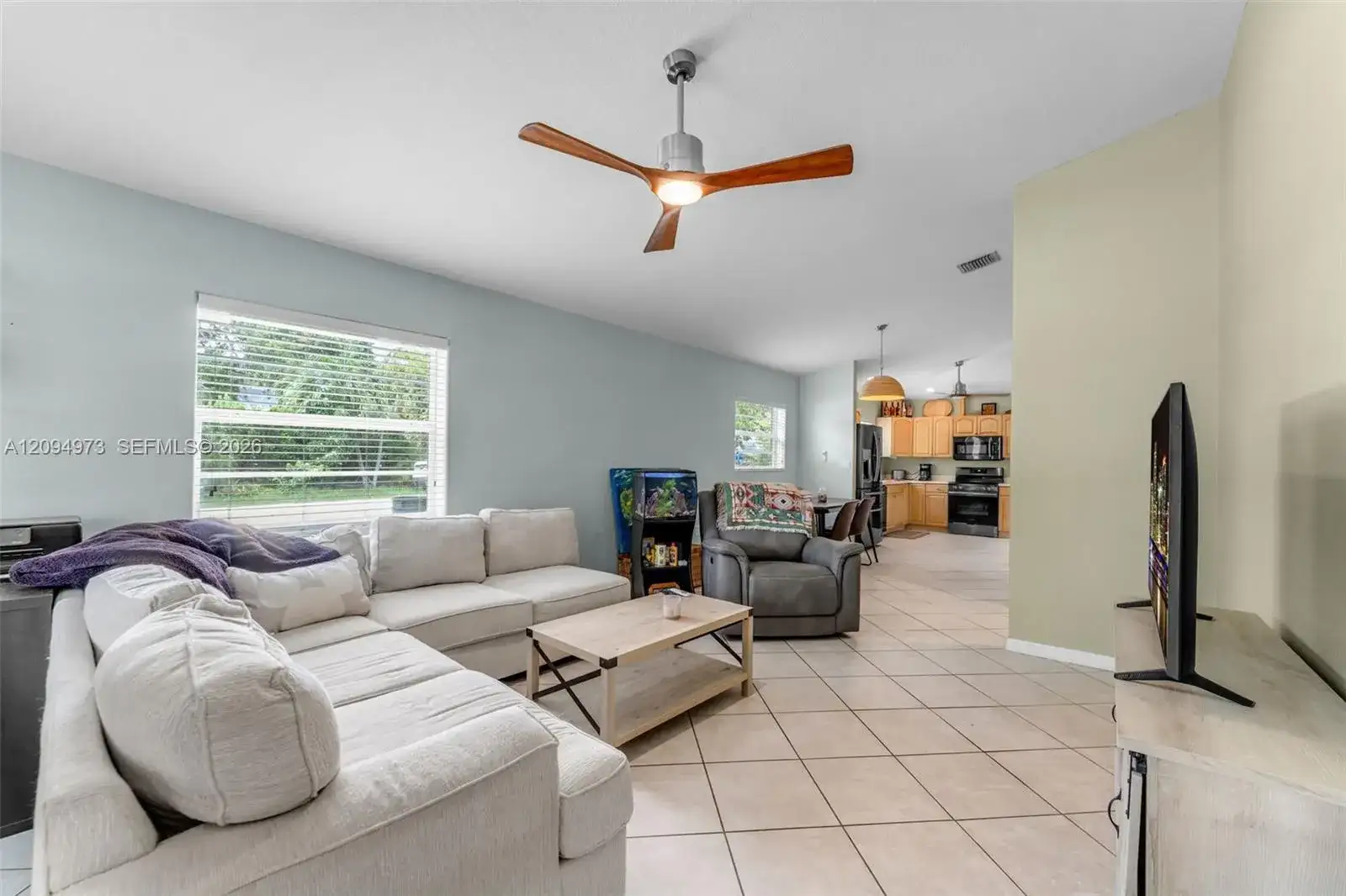 547 Plante St, Key Largo FL 33037 photo 2