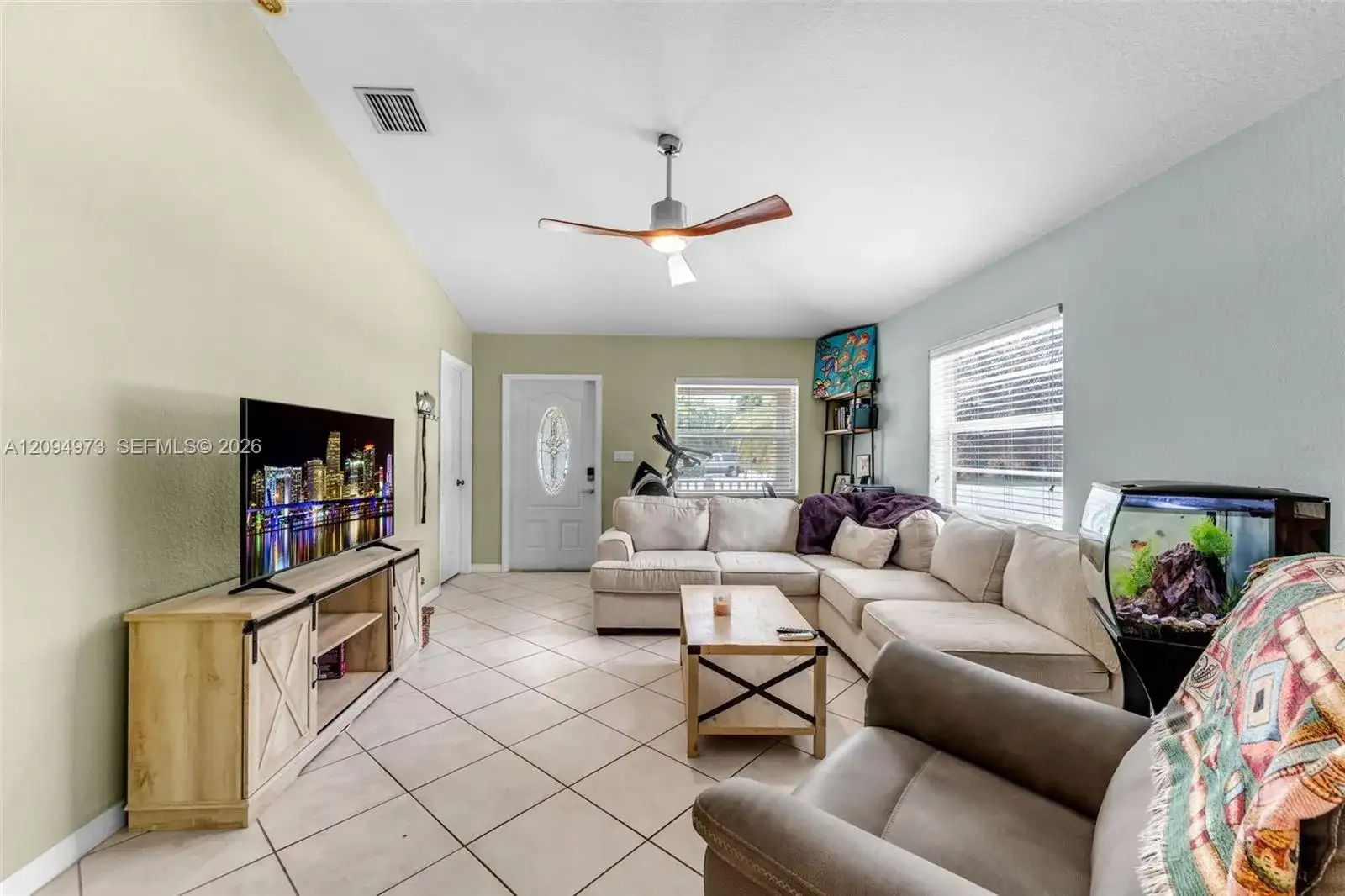 547 Plante St, Key Largo FL 33037 photo 3