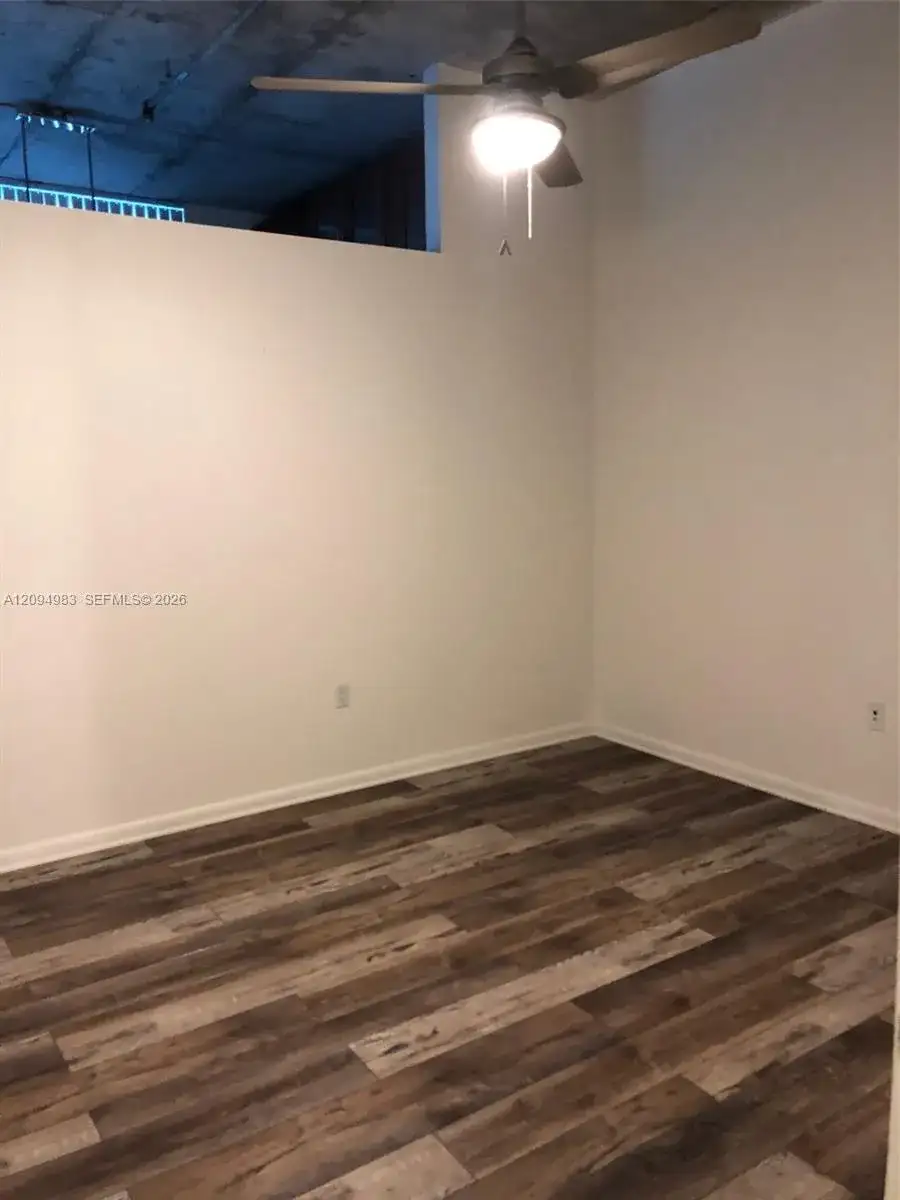 2001 Biscayne Blvd # 3504, Miami FL 33137 photo 4