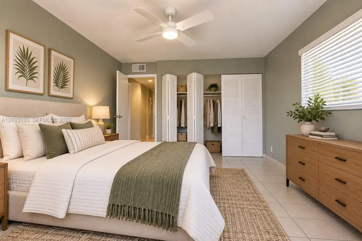 180 Saxony D # 180, Delray Beach FL 33446 photo 4