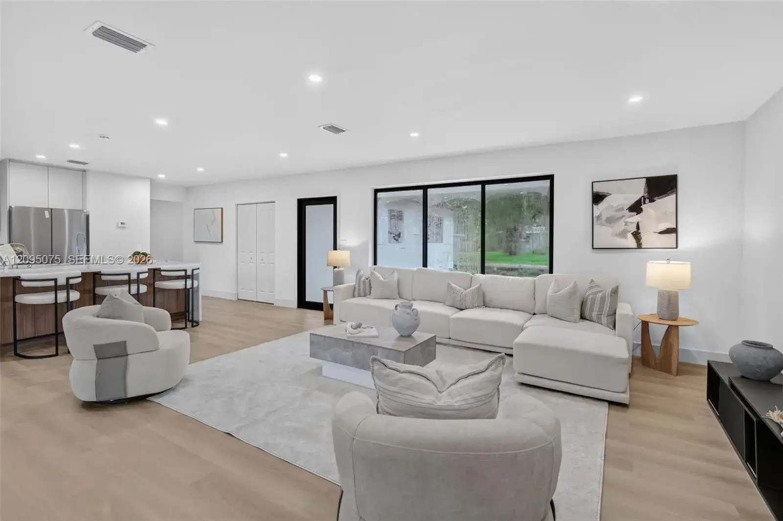 5349 Balsam Ter, Plantation FL 33317 photo 5