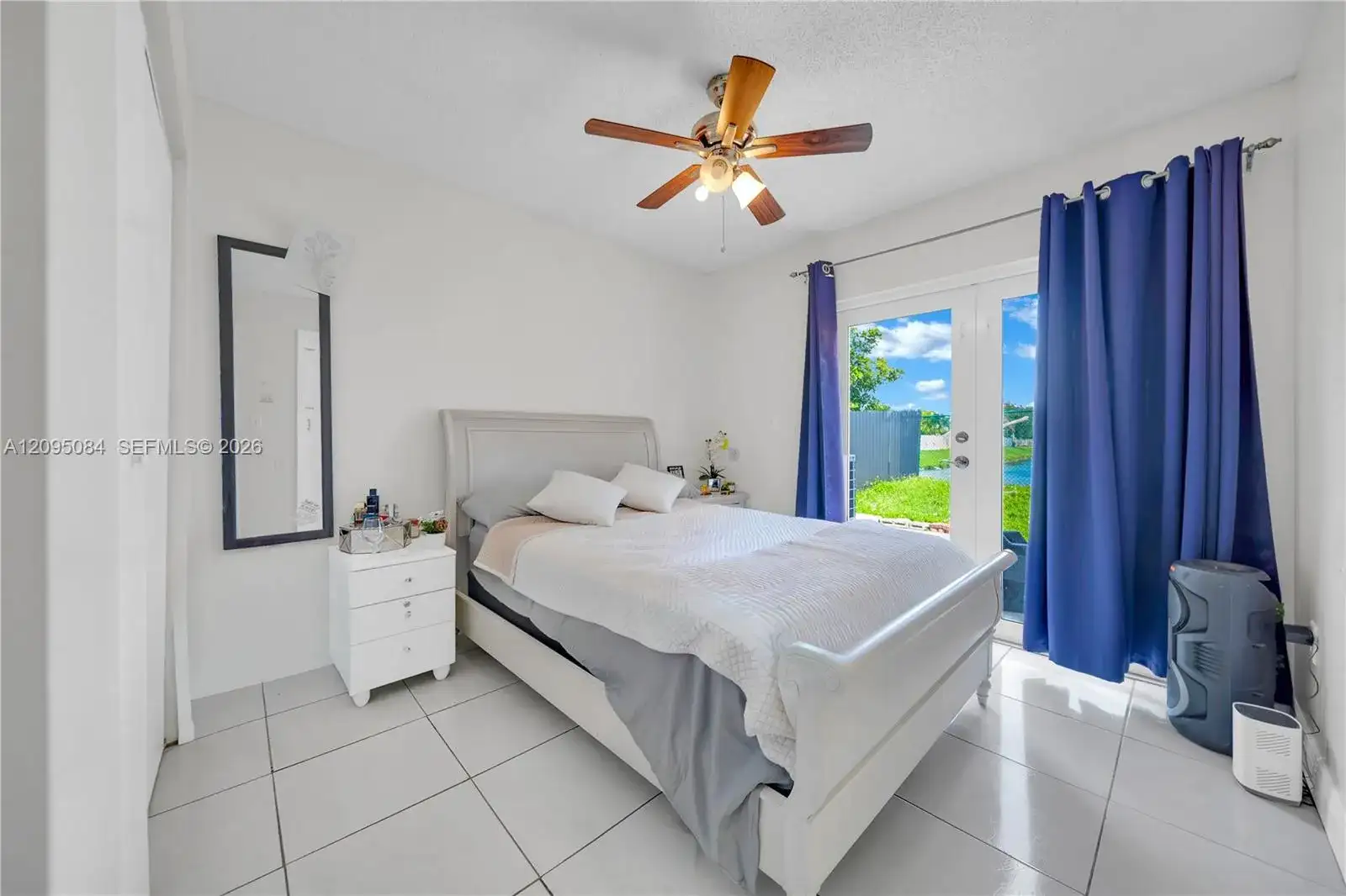 20273 NW 32nd Ave, Miami Gardens FL 33056 photo 2