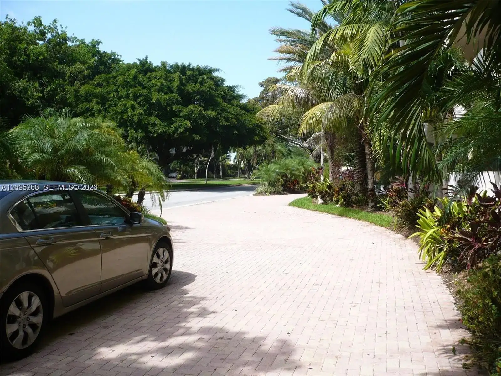 1800 Sans Souci Blvd # 316, North Miami FL 33181 photo 4