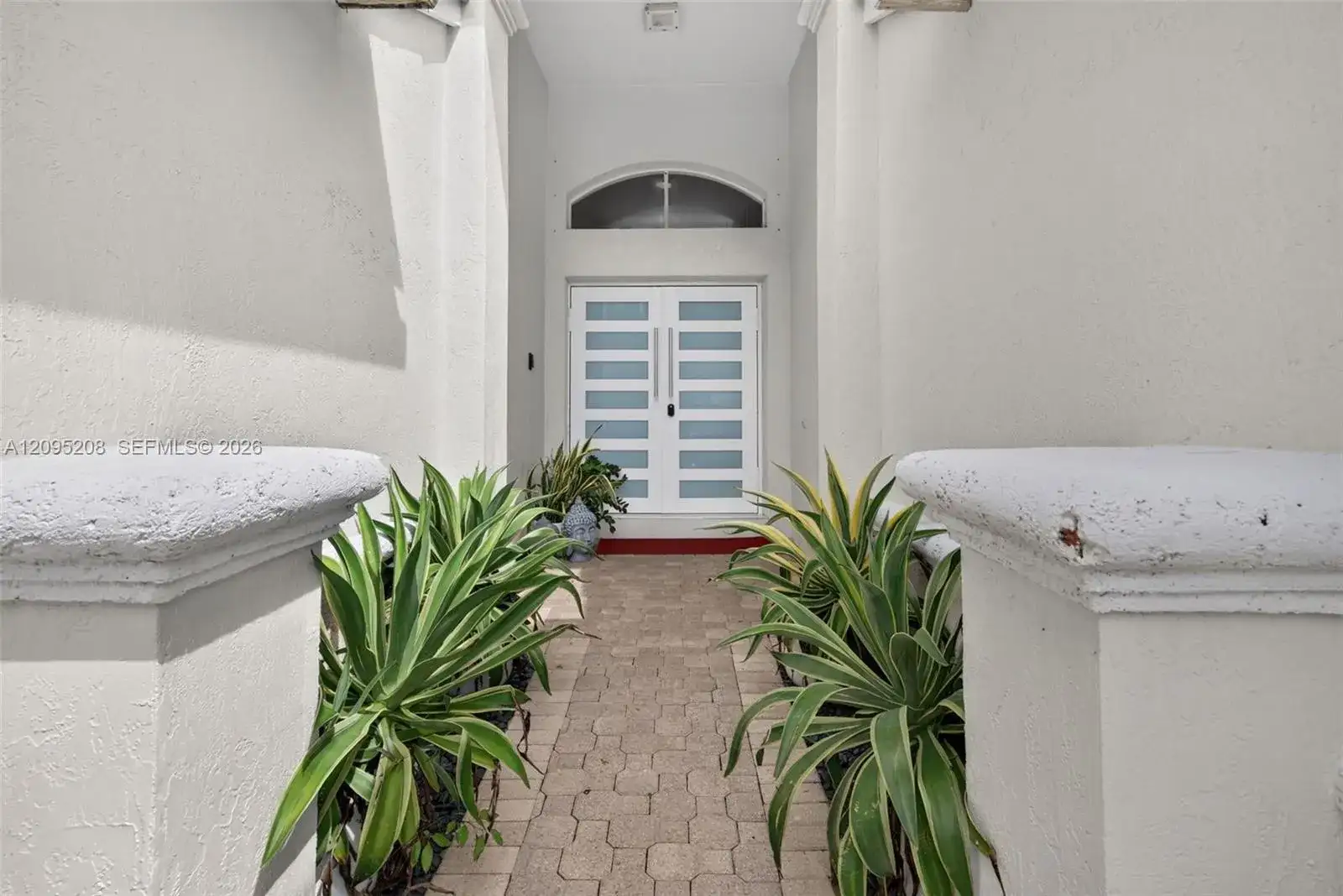 19367 NW 23rd St, Pembroke Pines FL 33029 photo 3