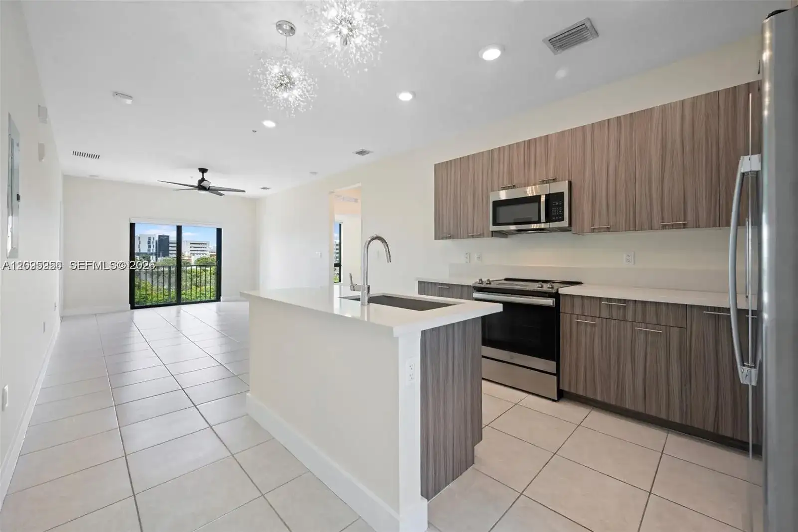 8301 NW 41st St # 401, Doral FL 33166 photo 2