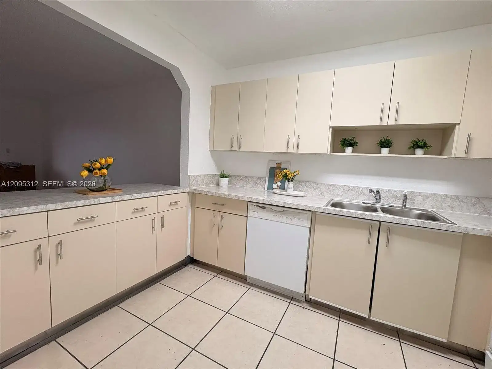6130 W 19th Ave # 309, Hialeah FL 33012 photo 2
