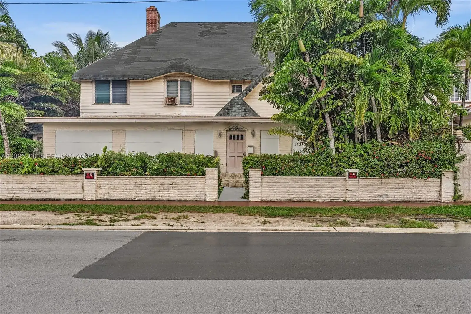 3746 Chase Ave, Miami Beach FL 33140 photo 3