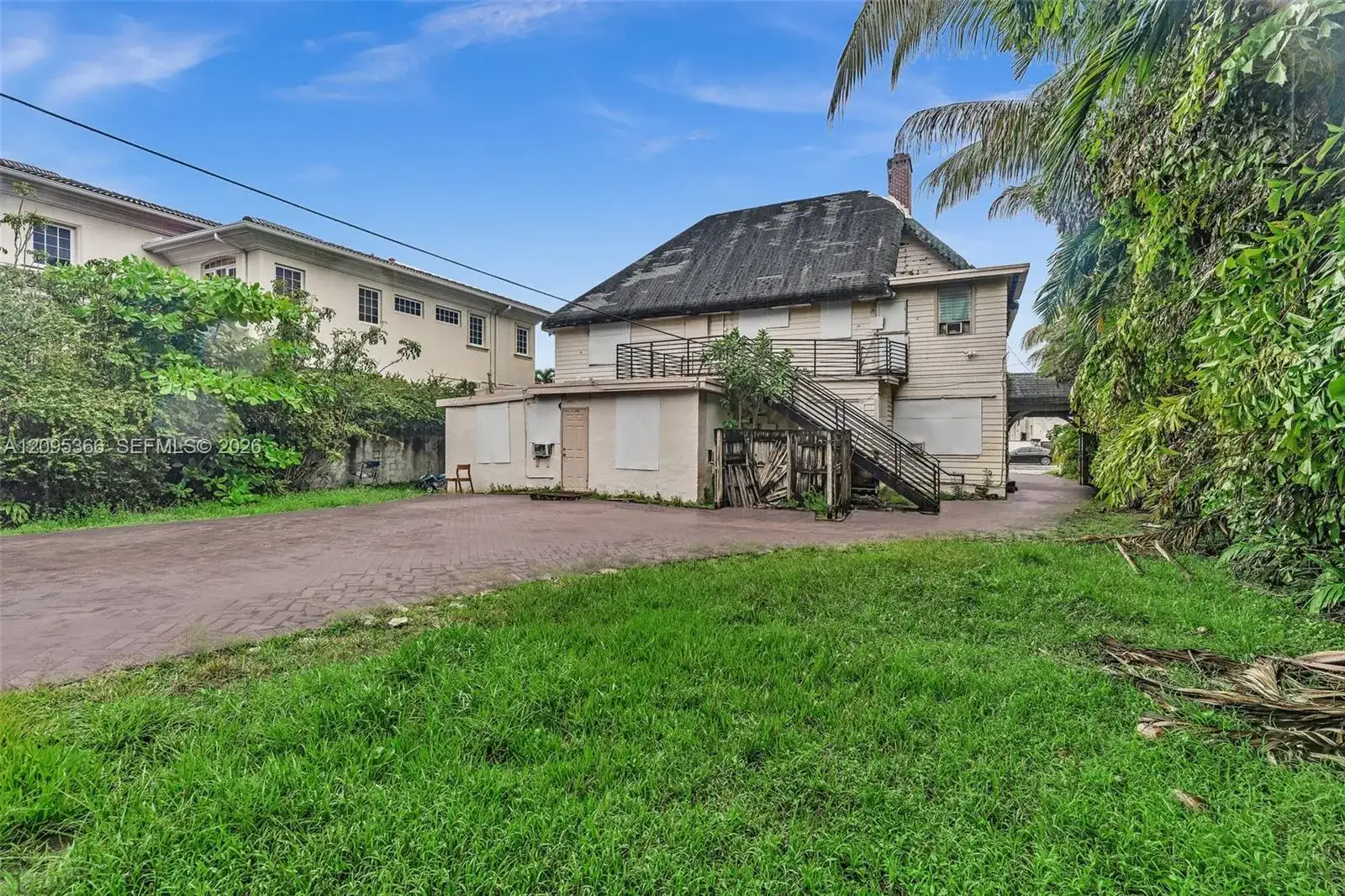 3746 Chase Ave, Miami Beach FL 33140 photo 5