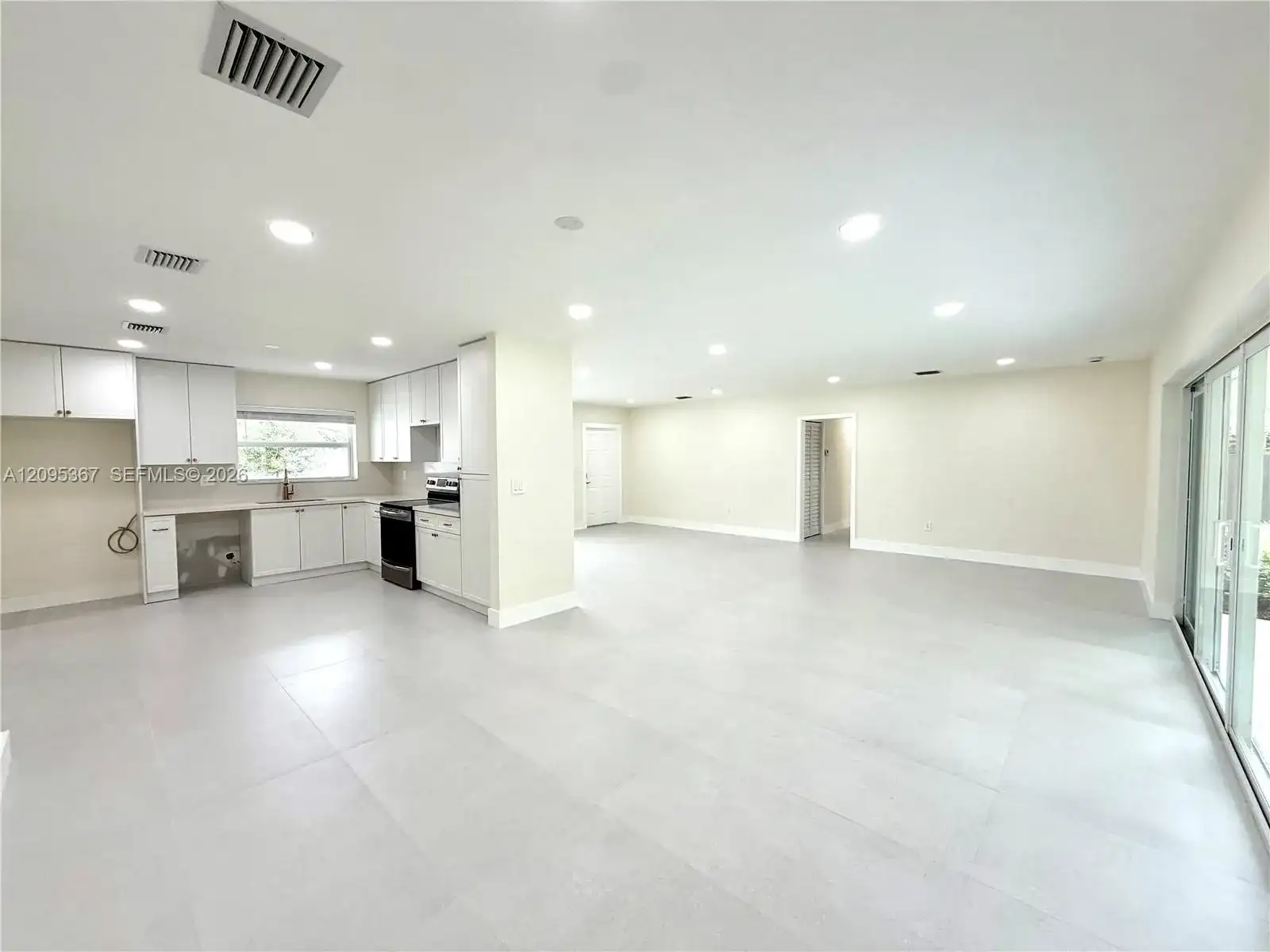 8820 SW 85th St, Miami FL 33173 photo 5