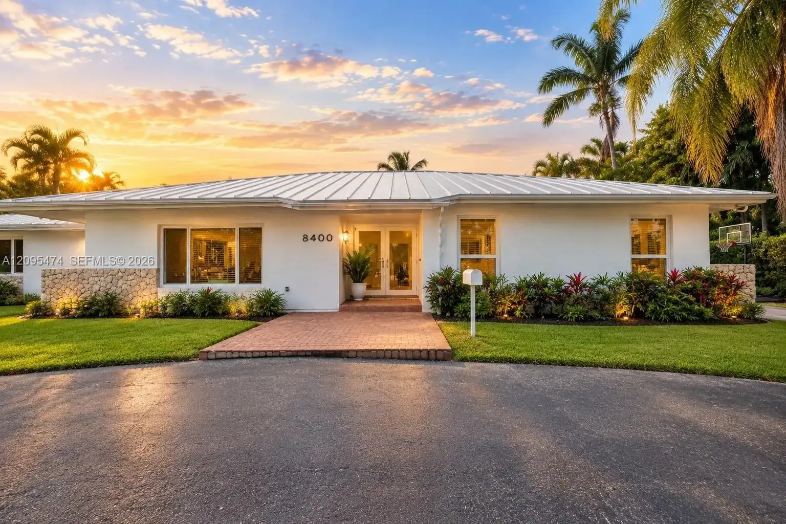 8400 SW 178th St, Palmetto Bay FL 33157 photo 2