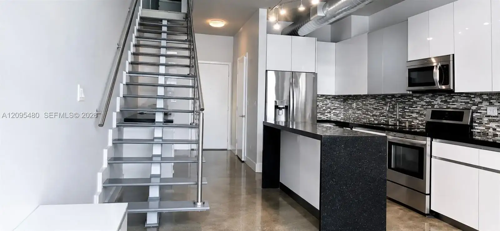 690 SW 1st Ct # 2318, Miami FL 33130 photo 5