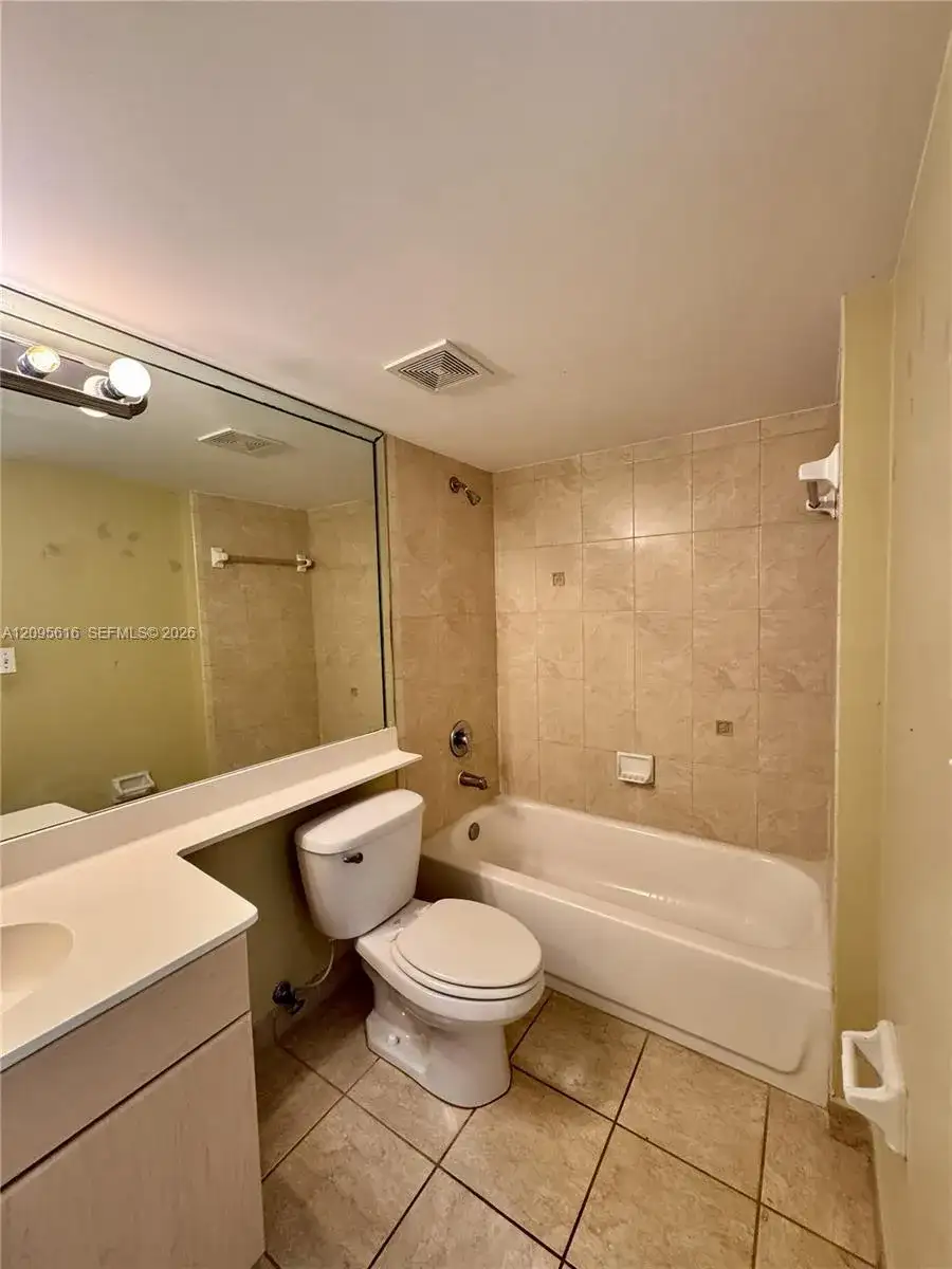 1690 SW 27th Ave # 502, Miami FL 33145 photo 2