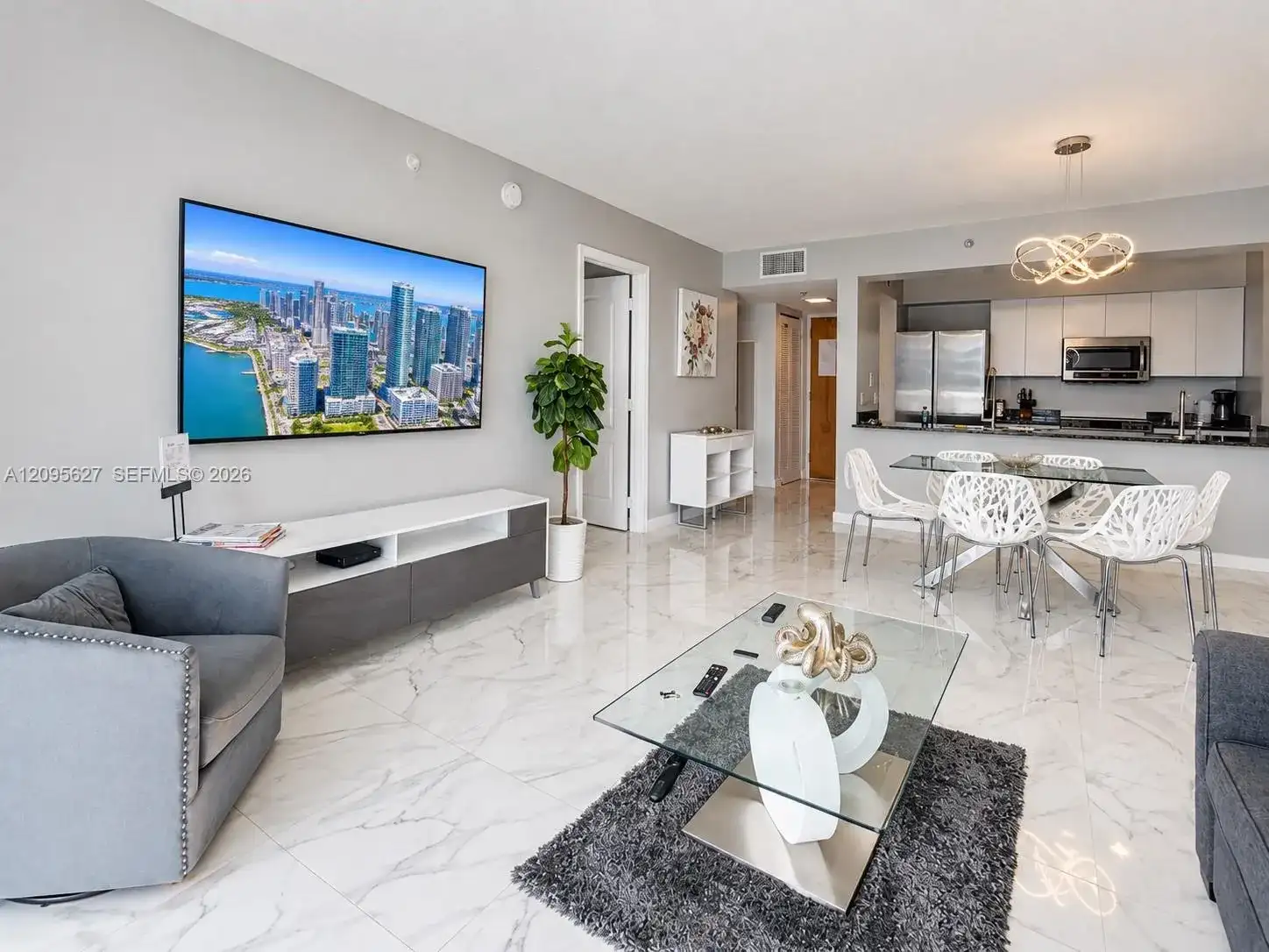 1200 Brickell Bay Dr, Miami FL 33131 photo 5