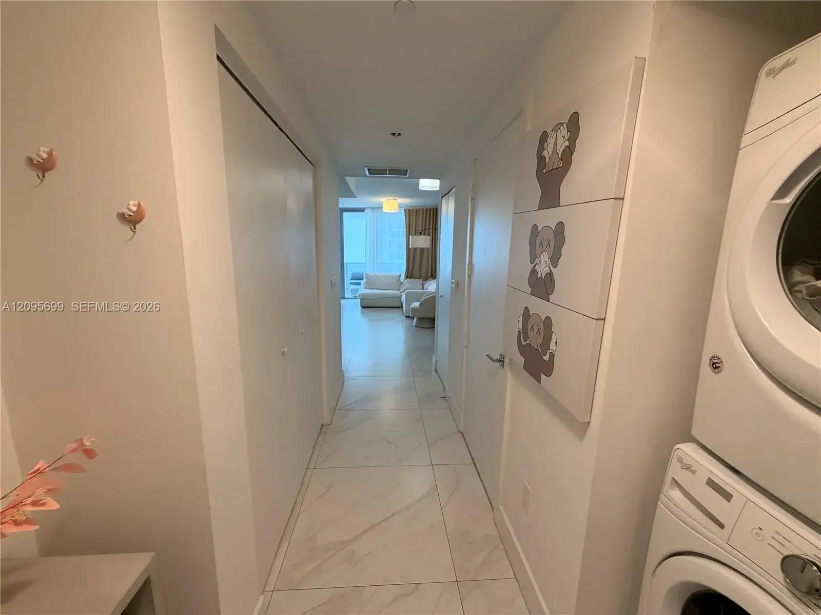 488 NE 18th St # 2205, Miami FL 33132 photo 2