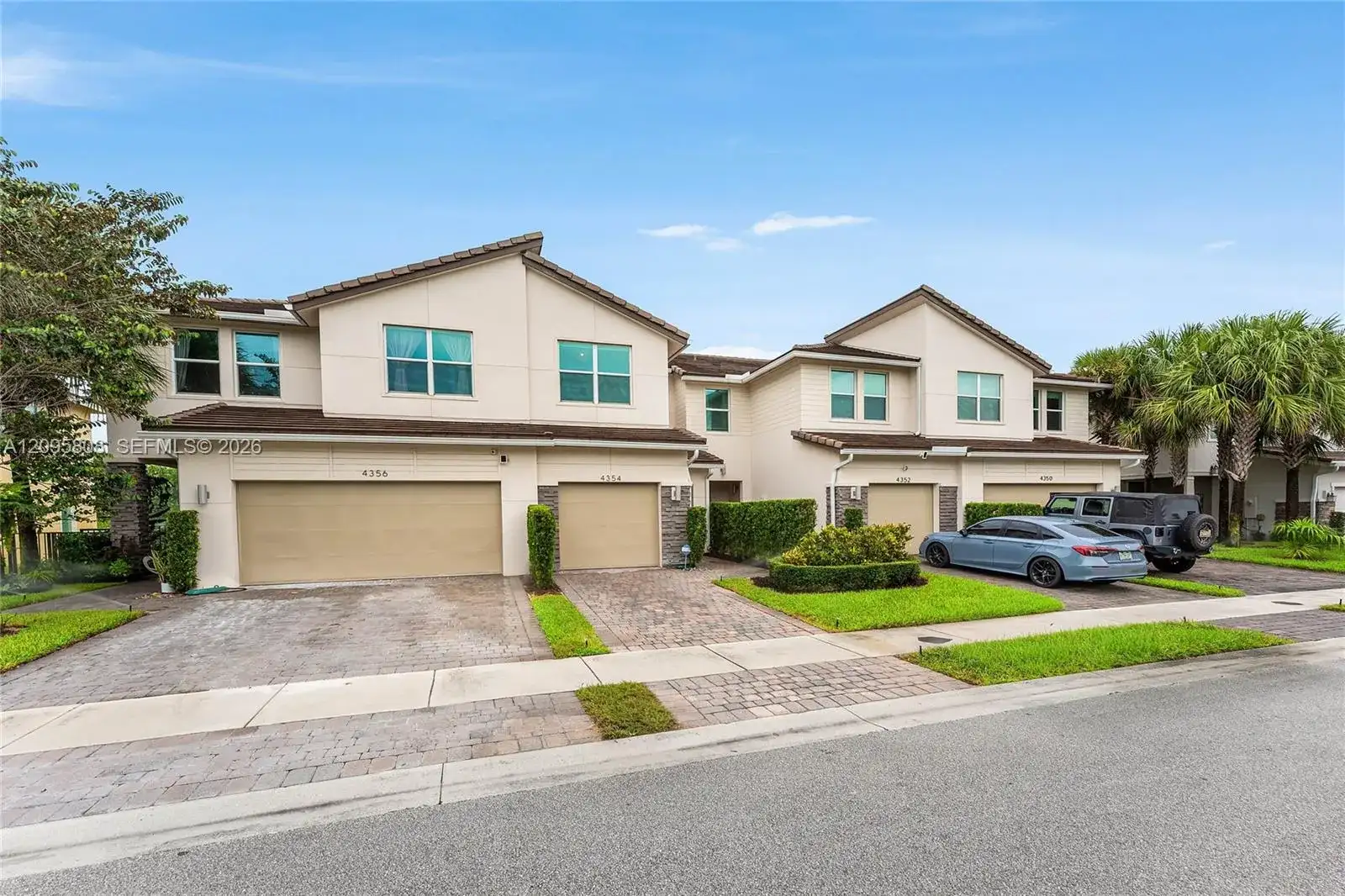 4354 Veleiros Ave, Deerfield Beach FL 33064 photo 4