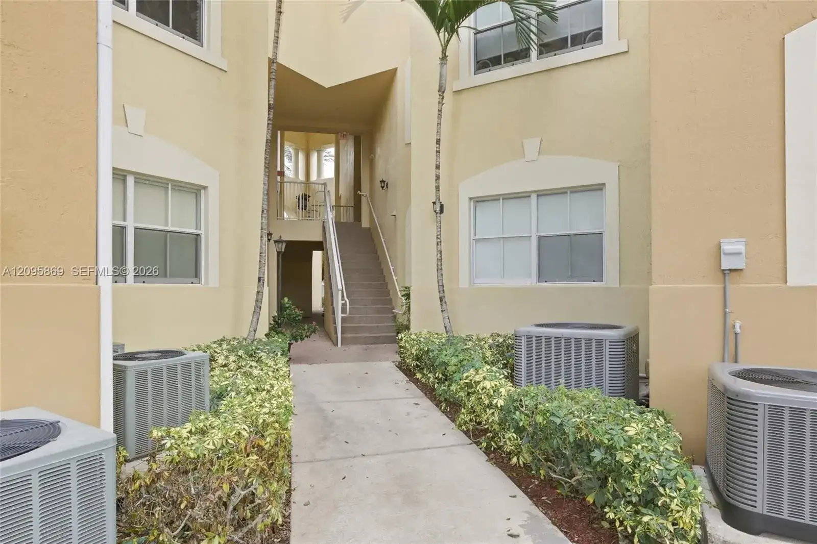 10870 NW 88th Ter # 214, Doral FL 33178 photo 4