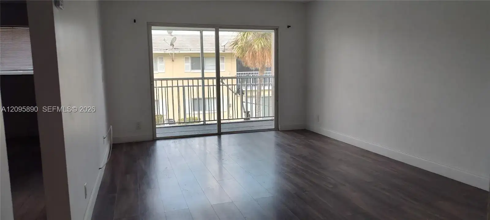 1501 Crescent Cir # C27, Lake Park FL 33403 photo 4
