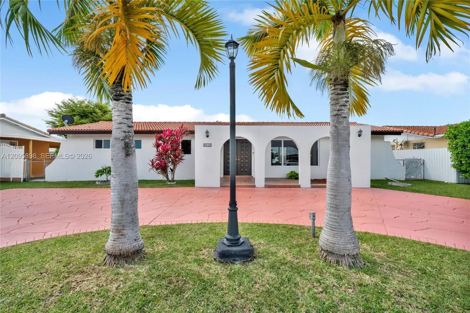 2610 SW 108th Ave, Miami FL 33165 photo 2