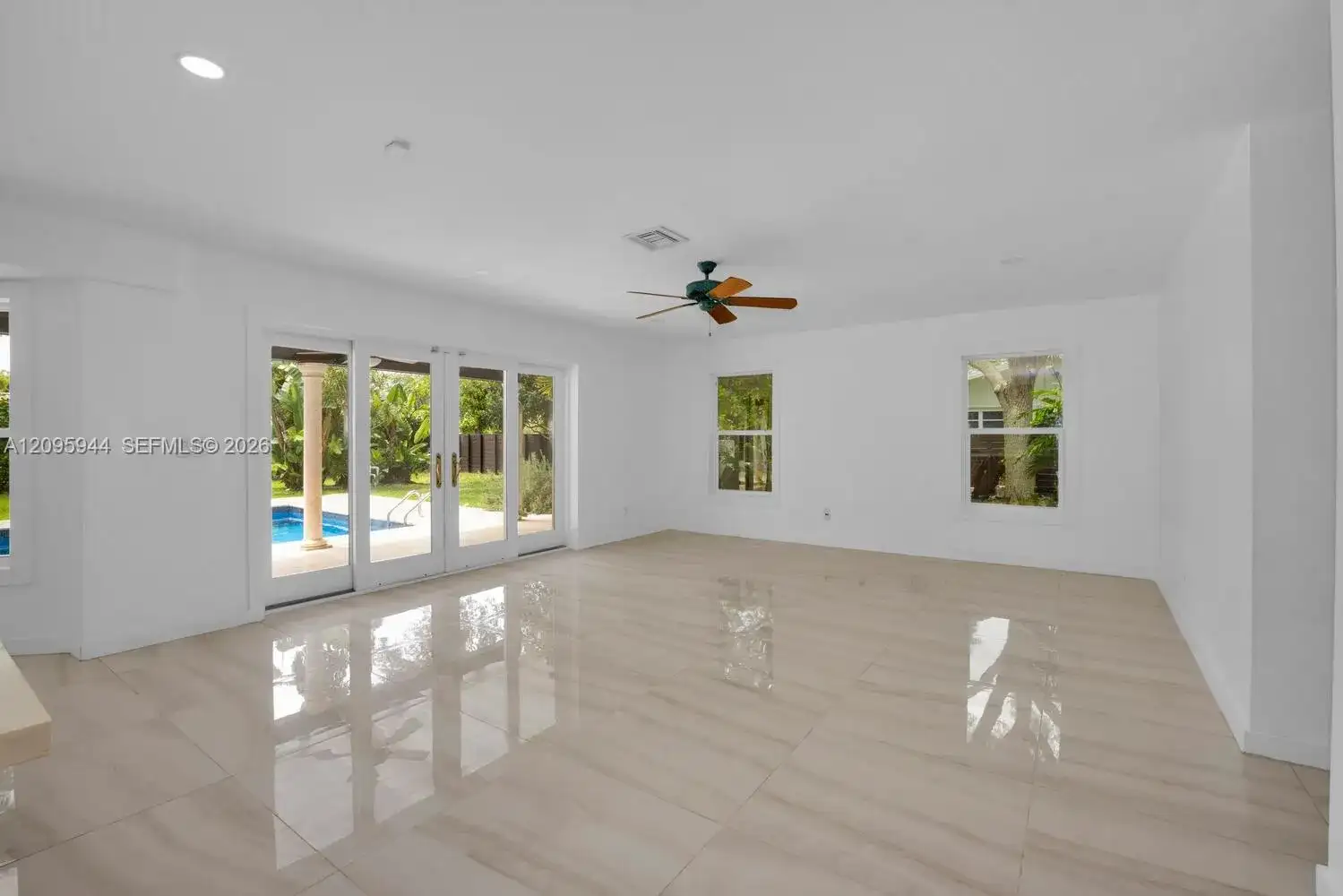 13840 SW 74th Ave, Palmetto Bay FL 33158 photo 5