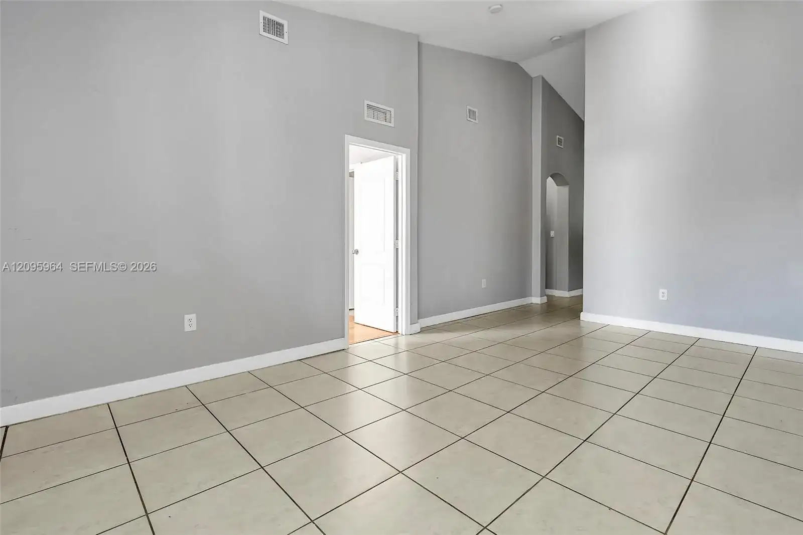 1543 SE 25th St # 204, Homestead FL 33035 photo 5