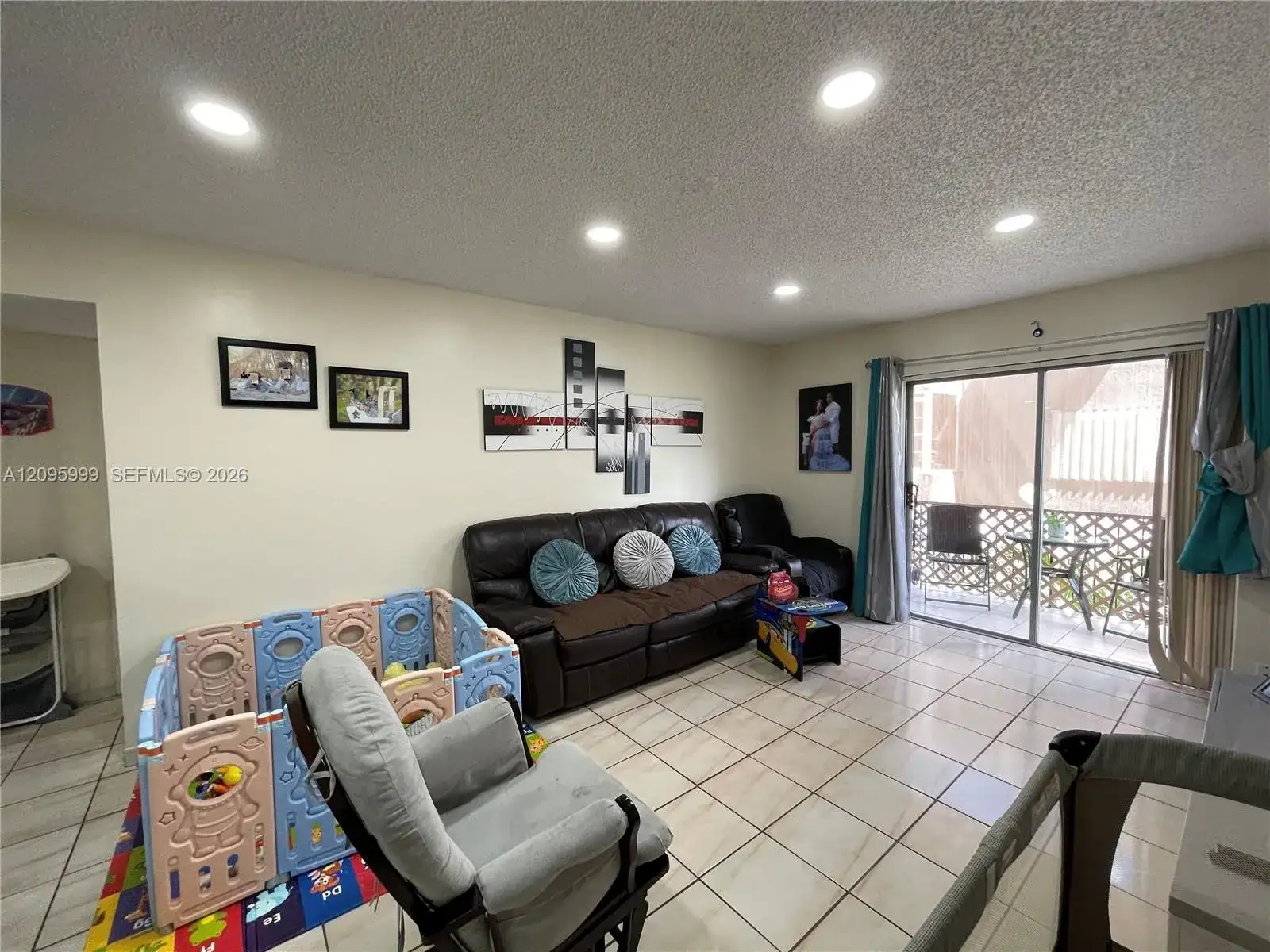 1055 W 77th St # 311, Hialeah FL 33014 photo 5
