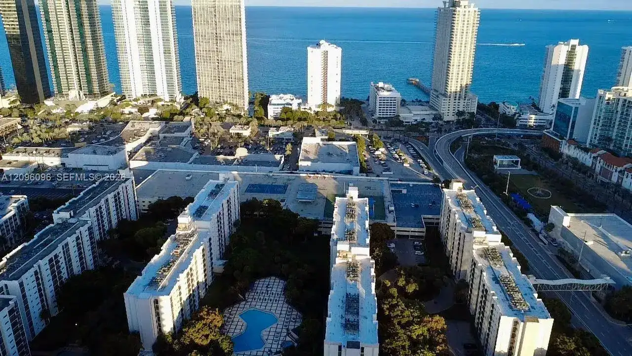 16919 N Bay Rd # 215, Sunny Isles Beach FL 33160 photo 2