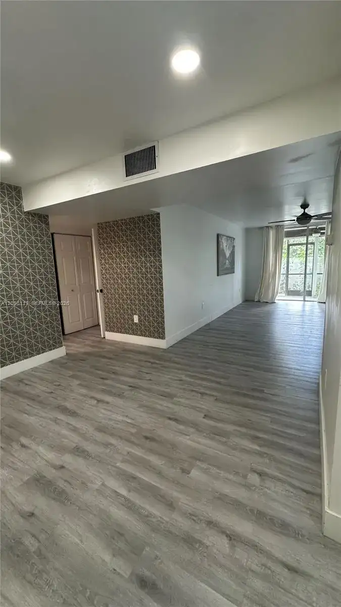 7100 NW 17 # 111, Plantation FL 33313 photo 3