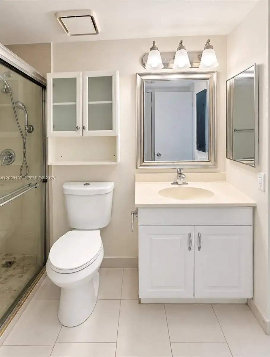 10135 NW 9th St Cir # 106, Miami FL 33172 photo 2