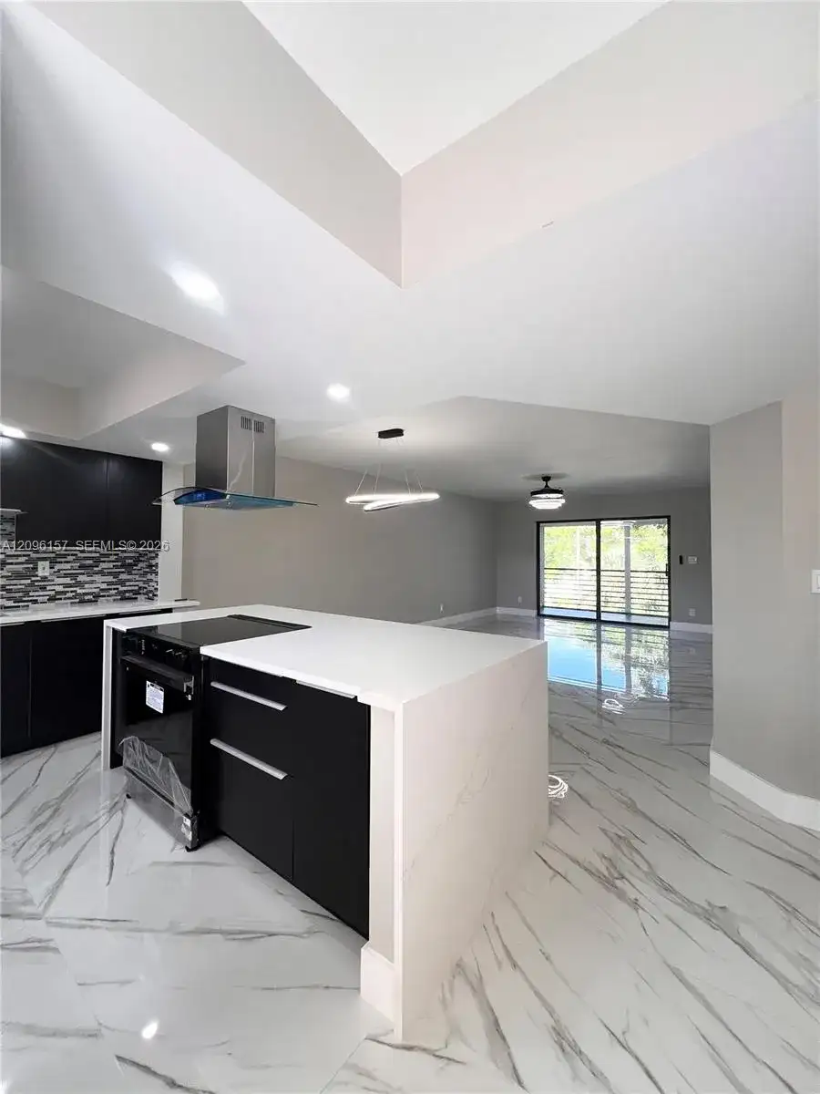 4940 E Sabal Palm Blvd # 312, Tamarac FL 33319 photo 2