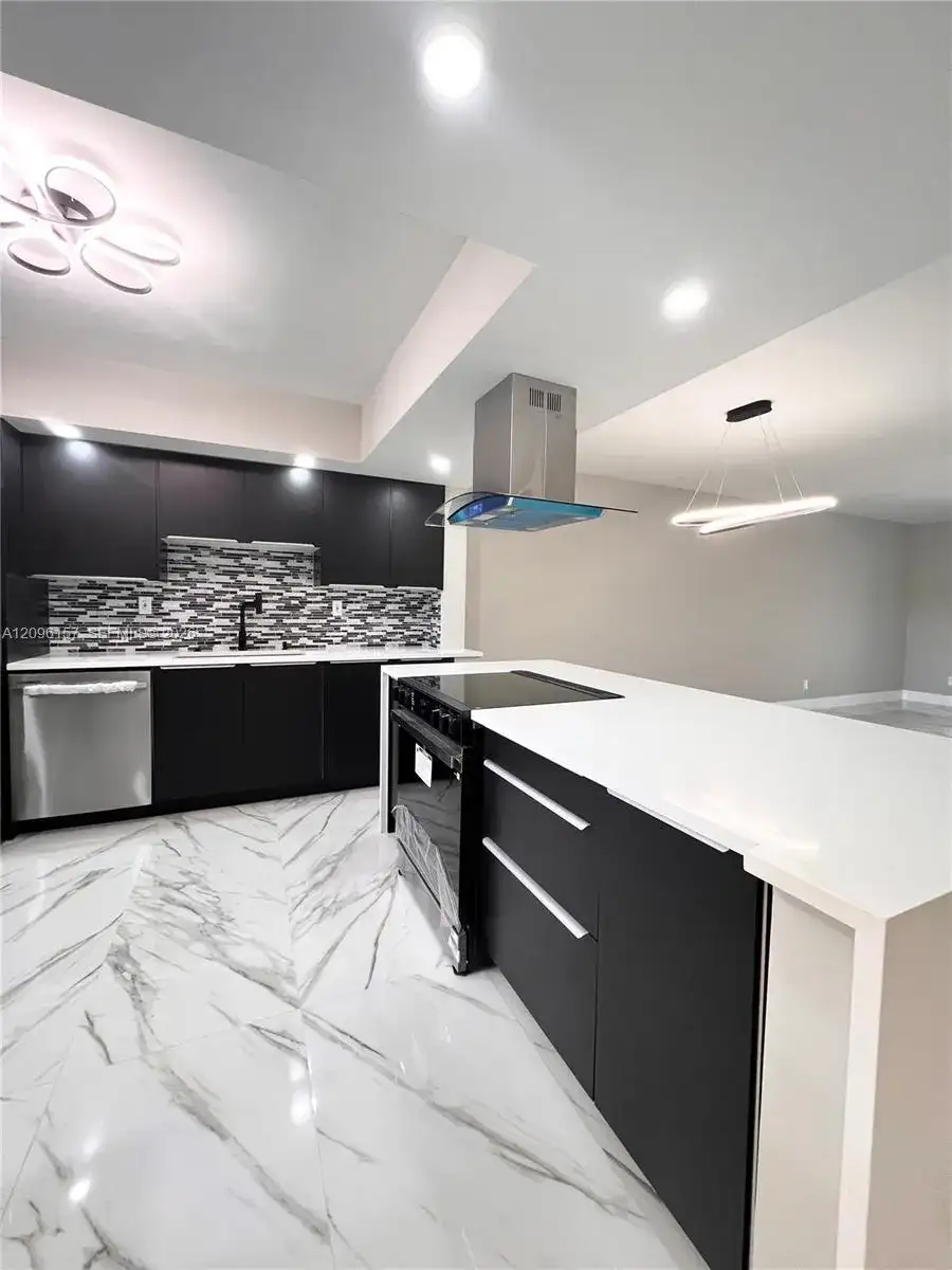 4940 E Sabal Palm Blvd # 312, Tamarac FL 33319 photo 3