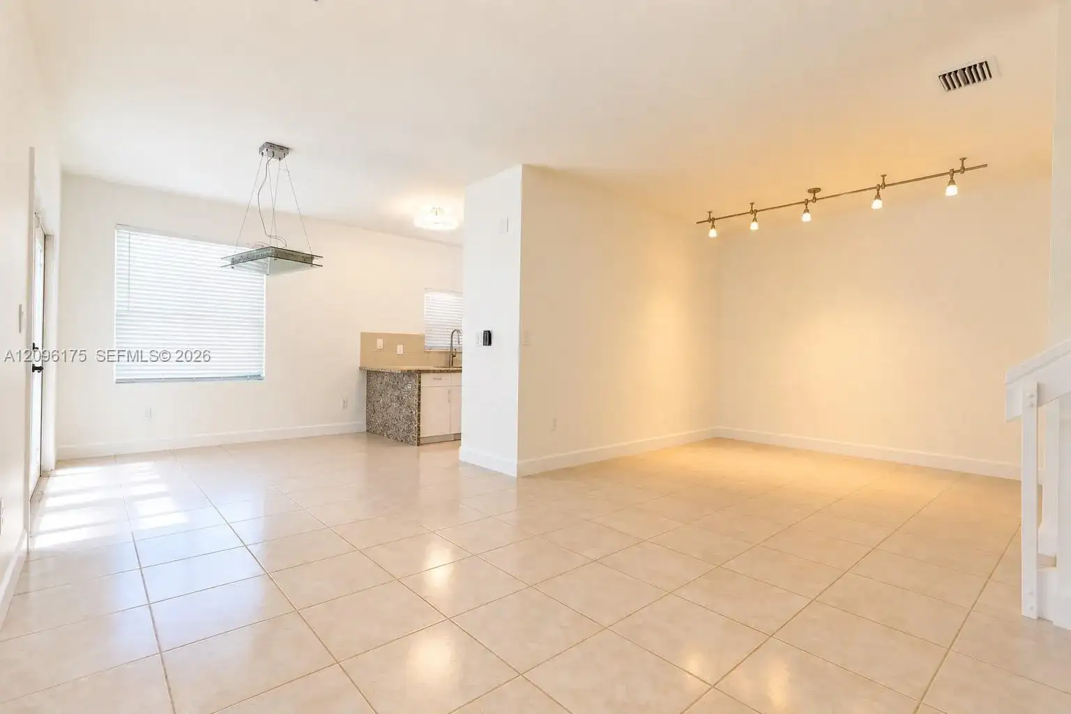 1601 Yellowheart Way, Hollywood FL 33019 photo 5