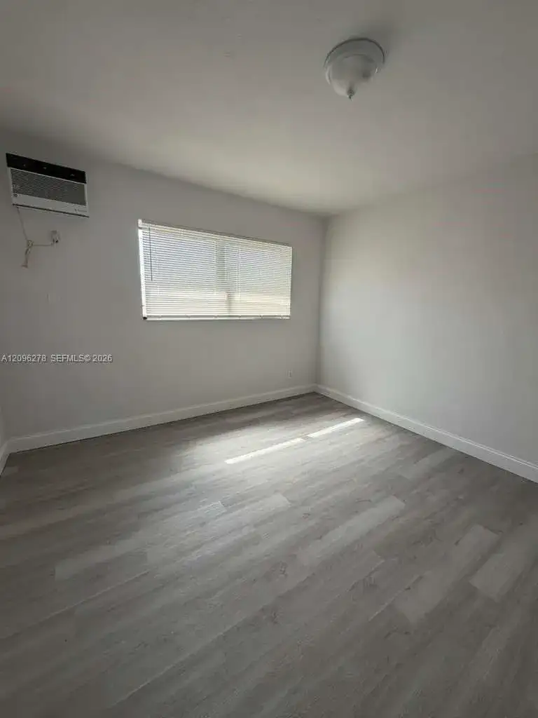 1642 SW 7th St # 5, Miami FL 33135 photo 2