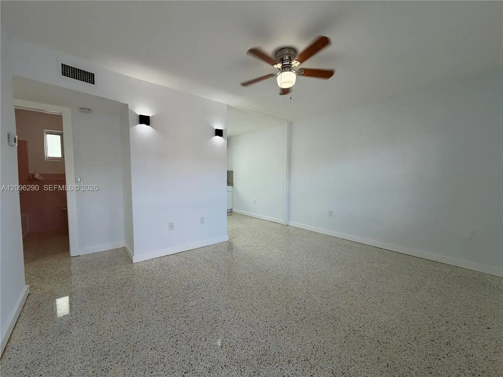 1460 SW 4th St # 5, Miami FL 33135 photo 2