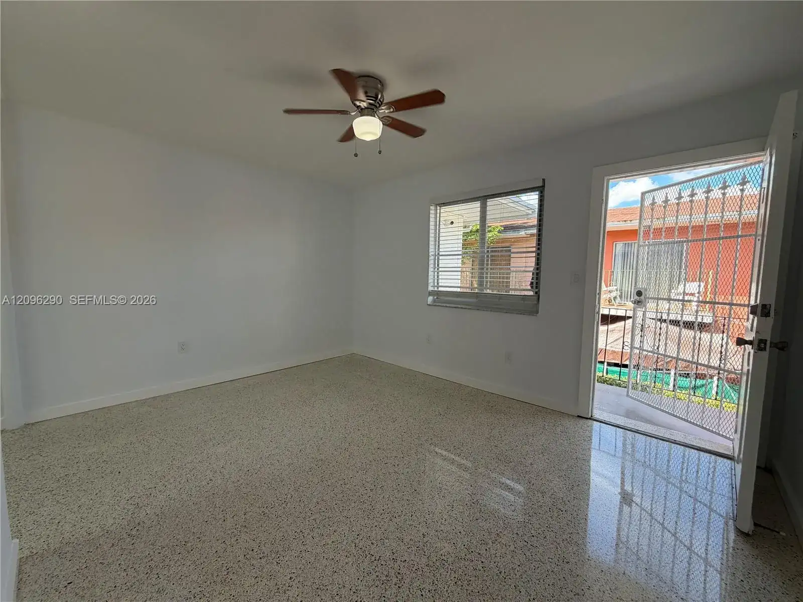 1460 SW 4th St # 5, Miami FL 33135 photo 3