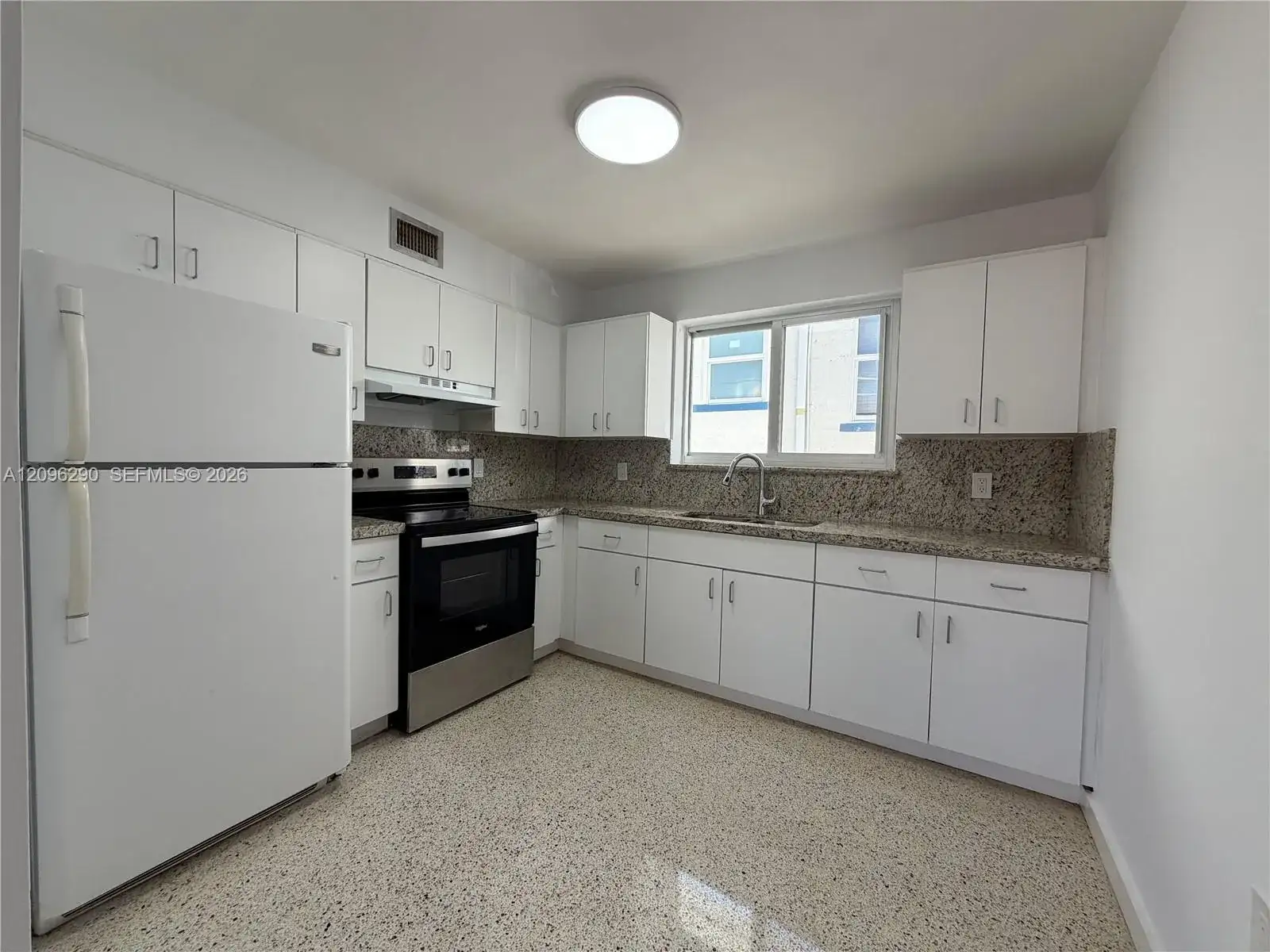 1460 SW 4th St # 5, Miami FL 33135 photo 4