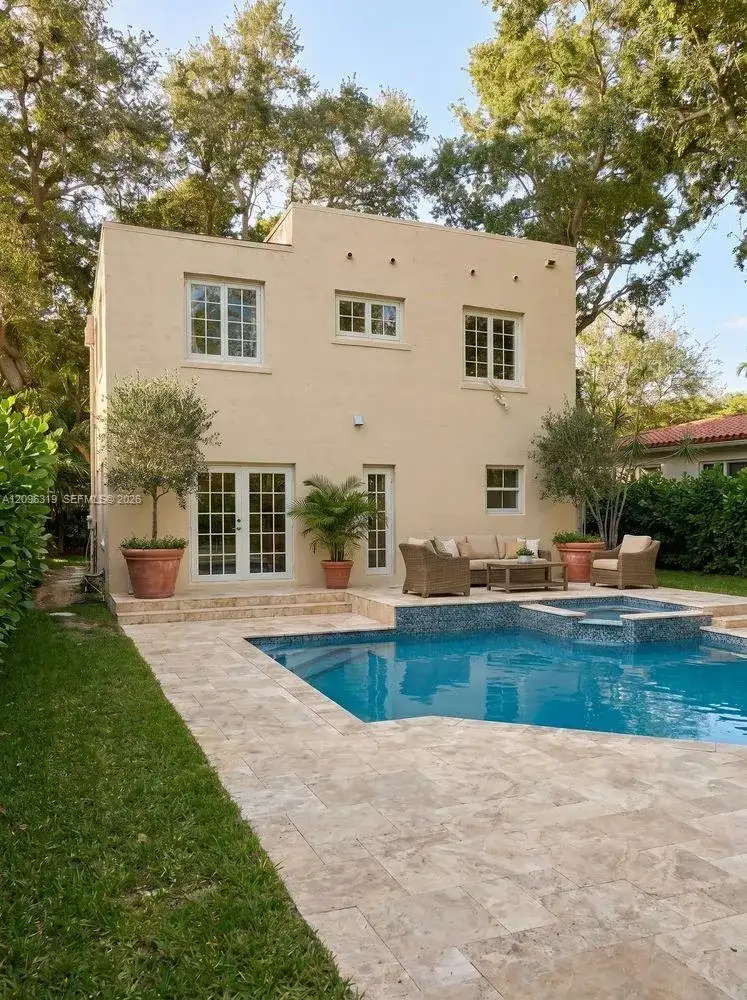 515 NE 101st St, Miami Shores FL 33138 photo 2
