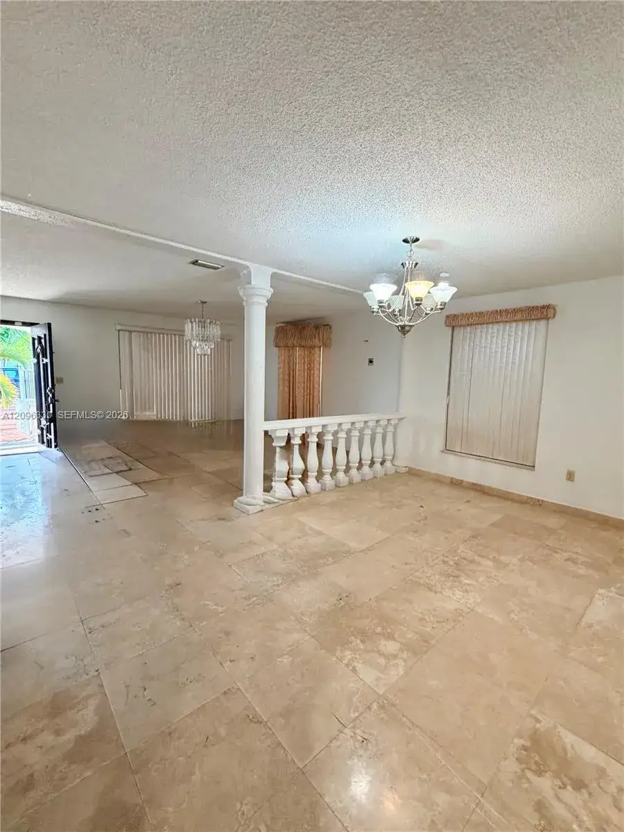 261 E 50th St, Hialeah FL 33013 photo 3